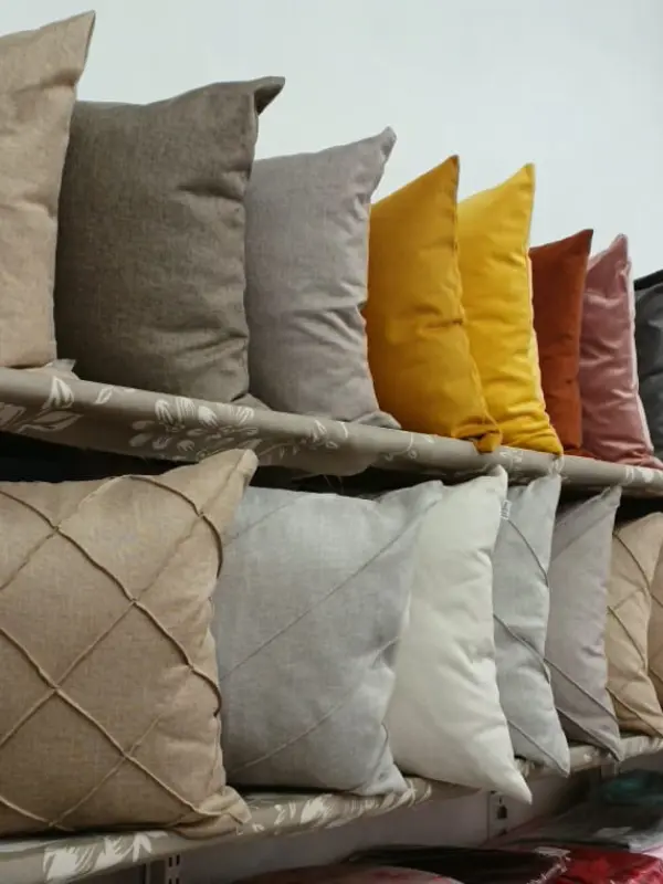 Almofadas decorativas sob medida — ateliê Regina Cortinas Cachoeirinha RS